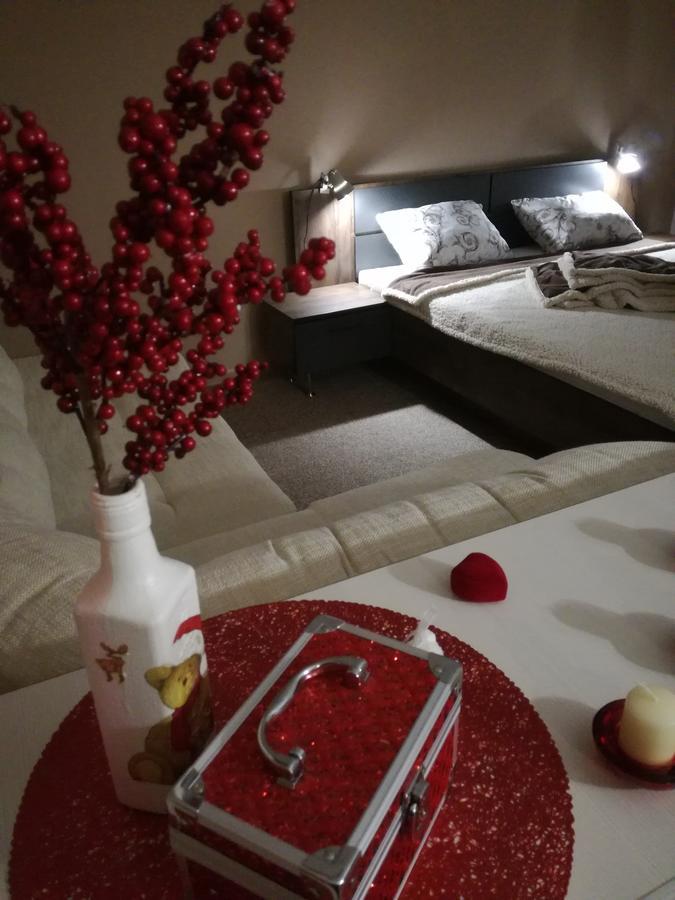 Guest House Uyutnyy 브레스트 외부 사진