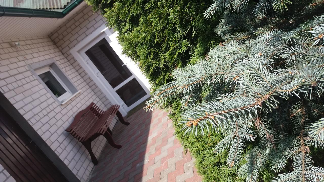 Guest House Uyutnyy 브레스트 외부 사진